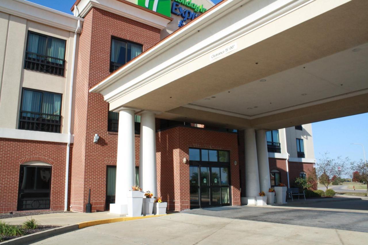 Holiday Inn Express & Suites Morton Peoria Area By Ihg Exterior photo